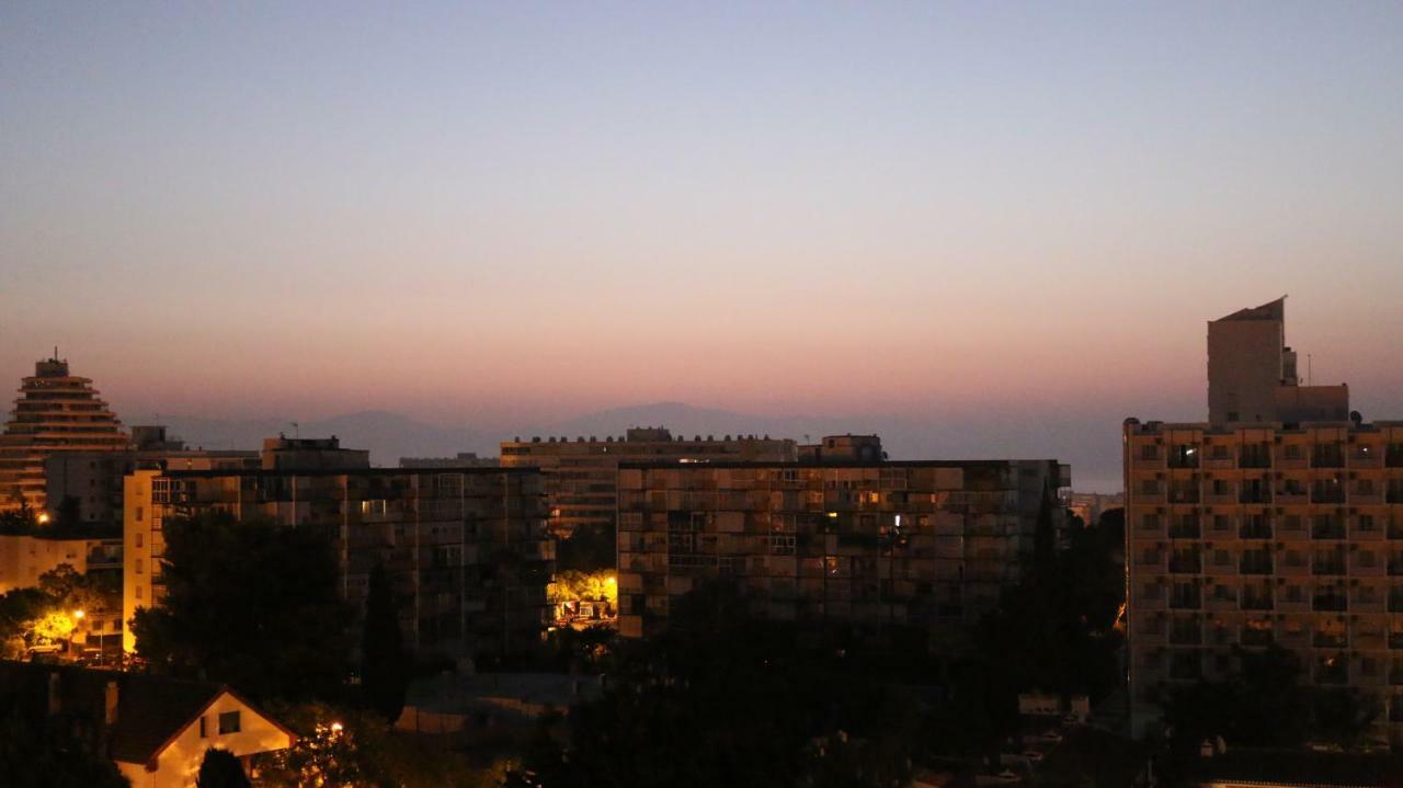 Exklusiva Lägenhet I Benalmádena Exteriör bild